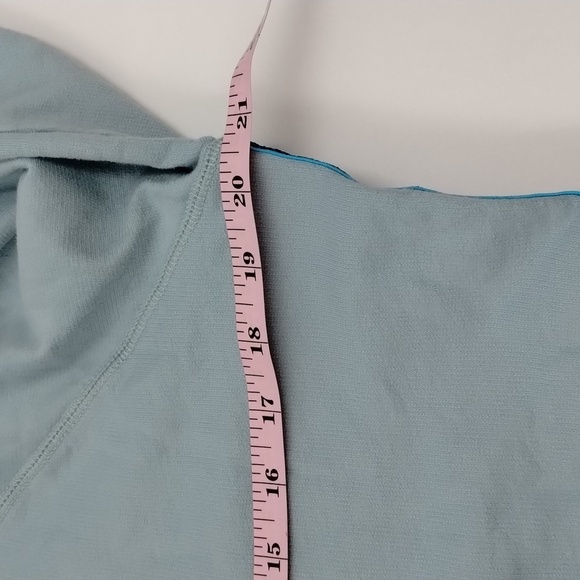 Victoria Secret Vintage Aque Blue size medium with shimmer blue striped side - Picture 8 of 13